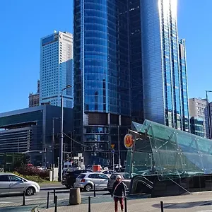 Lägenhet Centrum - Metro Rondo Onz, Warszawa