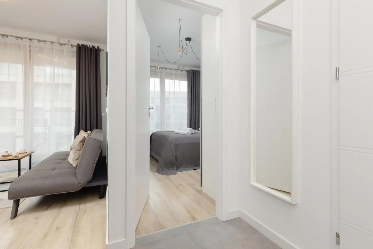 Cozy Apartments With Parking In The 19Th District By Noclegi Renters Varšava 0*,  Polsko