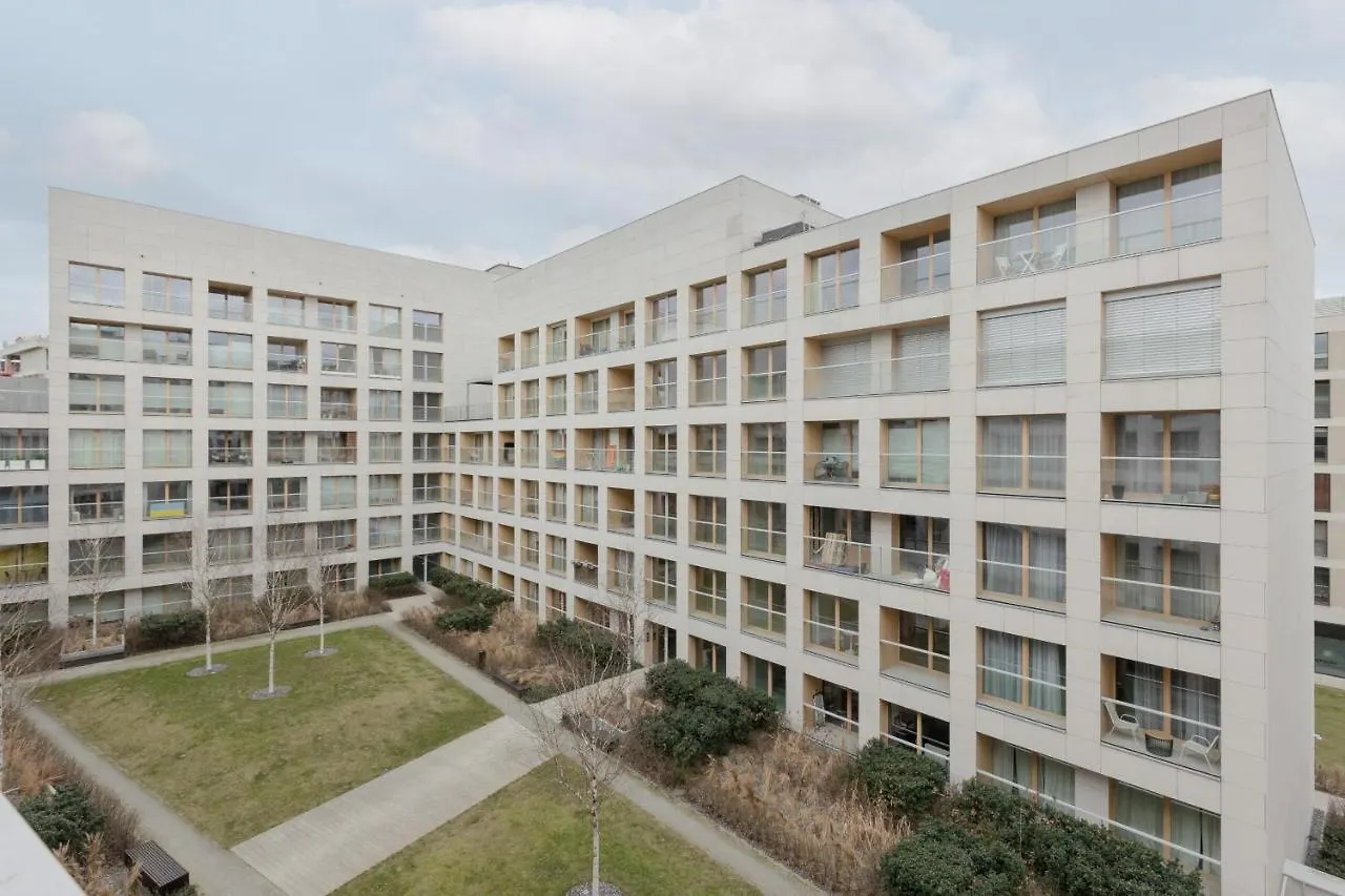 Cozy Apartments With Parking In The 19Th District By Noclegi Renters Varšava Polsko
