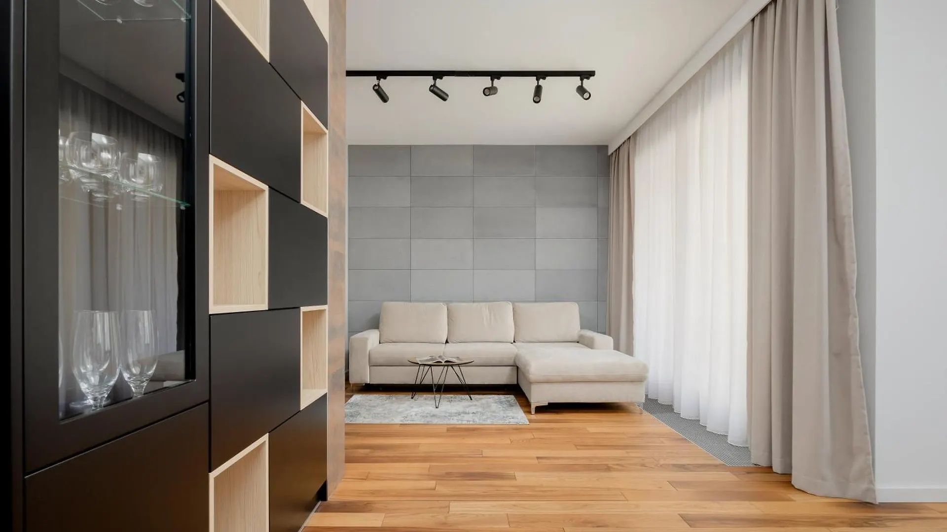 Cozy Apartments With Parking In The 19Th District By Noclegi Renters Varšava